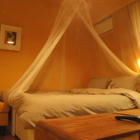 Homey And Calm Yet * 아테네